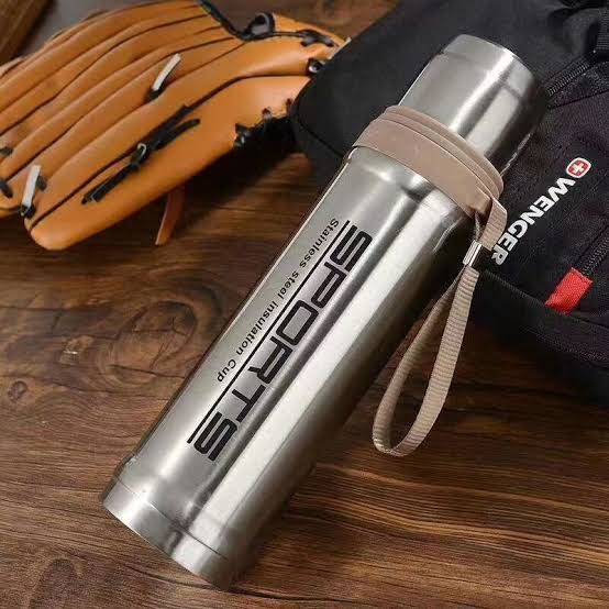 750ml Sports Water Bottle – Leakproof BPA-Free Gym & Fitness Drinking Bottle | Random Color